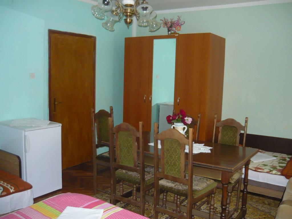 Rooms Banicevic Risan Habitación foto