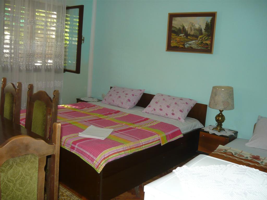 Rooms Banicevic Risan Habitación foto